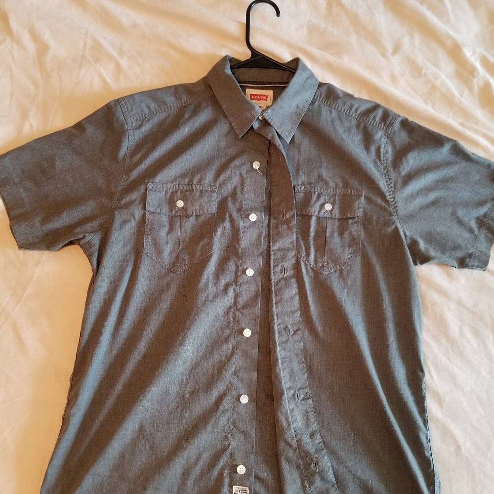 Levi's button up